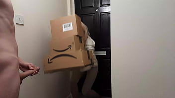 Nasty wanking off man meets an Amazon delivery damsel and she determines to help him spunk
